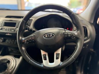 Kia Sportage 1.7 CRDi EcoDynamics 1 SUV 5dr Diesel Manual 2WD Euro 5 (s/s) (1