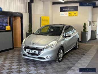 Peugeot 208 1.2 VTi PureTech Style Hatchback 3dr Petrol Manual Euro 6 (82 ps