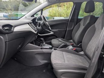 Vauxhall Crossland X 1.2 Turbo Griffin SUV 5dr Petrol Auto Euro 6 (s/s) (130 ps)