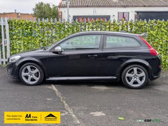 Volvo C30 2.0 R-Design Sports Coupe 3dr Petrol Manual Euro 5 (145 ps)