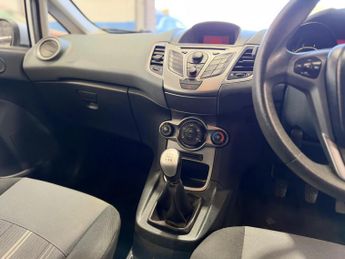 Ford Fiesta 1.25 Style + Hatchback 3dr Petrol Manual (133 g/km, 81 bhp)