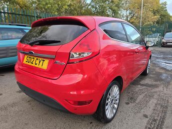 Ford Fiesta 1.4 Titanium Hatchback 3dr Petrol Manual (133 g/km, 94 bhp)