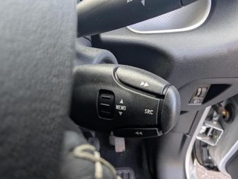 Citroen C3 Picasso 1.6 HDi Exclusive MPV 5dr Diesel Manual Euro 4 (90 ps)