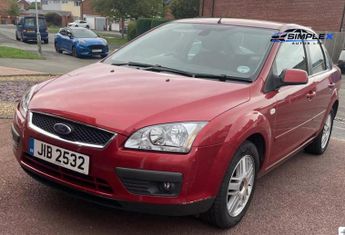 Ford Focus 1.6 Ghia Saloon 4dr Petrol Automatic (184 g/km, 99 bhp)
