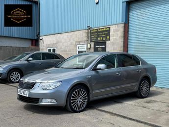 Skoda Superb 2.0 TDI Laurin & Klement Hatchback 5dr Diesel Manual Euro 5 (170