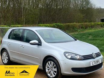 Volkswagen Golf TDi 1.6 TDI Match Hatchback 5dr Diesel DSG Euro 5 (105 ps)