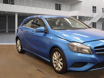 Mercedes A Class 1.6 A180 BlueEfficiency SE Hatchback 5dr Petrol Manual Euro 6 (s