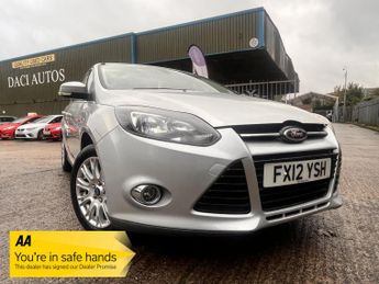 Ford Focus 1.6 Titanium Hatchback 5dr Petrol Manual Euro 5 (125 ps)