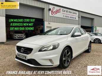 Volvo V40 1.6 D2 R-Design Lux Nav Hatchback 5dr Diesel Manual Euro 5 (s/s)