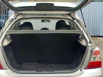 Honda Civic 1.6 i-VTEC Executive Hatchback 5dr Petrol Automatic (172 g/km, 1
