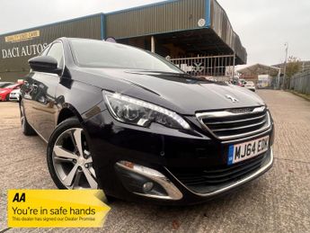 Peugeot 308 1.2 e-THP PureTech Allure Hatchback 5dr Petrol Manual Euro 6 (s/