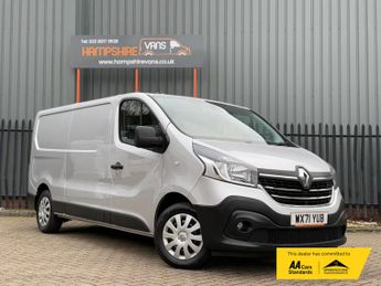 Renault Trafic 2.0 dCi ENERGY 30 Business+ Panel Van 5dr Diesel Manual LWB Stan