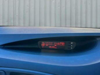 Hyundai i20 1.4 Comfort Hatchback 5dr Petrol Auto Euro 4 (99 bhp)