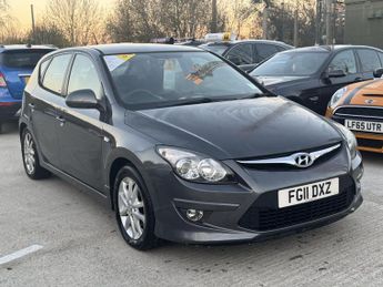 Hyundai I30 1.6 CRDi Comfort Hatchback 5dr Diesel Auto Euro 4 (115 ps)