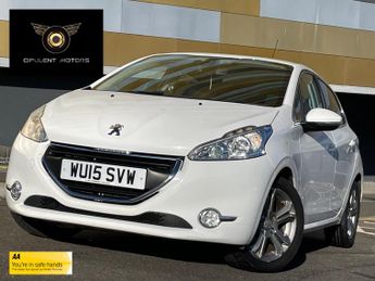 Peugeot 208 1.2 VTi PureTech Allure Hatchback 5dr Petrol Manual Euro 6 (82 p