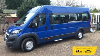 Peugeot Boxer 2.0 BlueHDi 435 Professional Panel Van 5dr Diesel Manual L4 H2 E