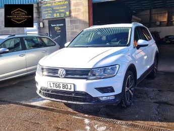 Volkswagen Tiguan 2.0 TDI BlueMotion Tech SE Navigation SUV 5dr Diesel Manual Euro