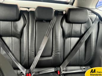 Land Rover Range Rover Evoque 2.0 TD4 SE Tech SUV 5dr Diesel Auto 4WD Euro 6 (s/s) (180 ps)