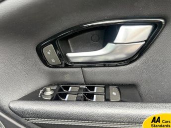 Land Rover Range Rover Evoque 2.0 TD4 SE Tech SUV 5dr Diesel Auto 4WD Euro 6 (s/s) (180 ps)