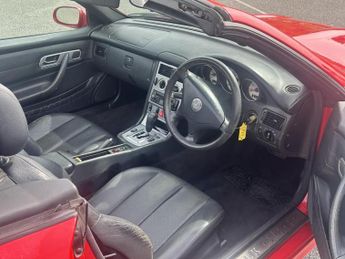 Mercedes-Benz SLK 2.0 SLK200 Kompressor Convertible 2dr Petrol Automatic (231 g/km