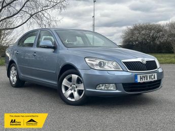 Skoda Octavia 1.4 TSI Elegance Hatchback 5dr Petrol Manual Euro 5 (122 ps)