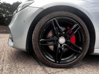 Mercedes-Benz E Class 2.0 E220d AMG Line (Premium Plus) Saloon 4dr Diesel G-Tronic+ Eu