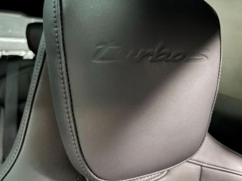 Porsche Taycan Performance Plus 93.4kWh Turbo S Auto 4WD 4dr (11kW Charger)