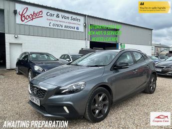 Volvo V40 1.6 D2 Lux Hatchback 5dr Diesel Powershift Euro 5 (s/s) (115 ps)