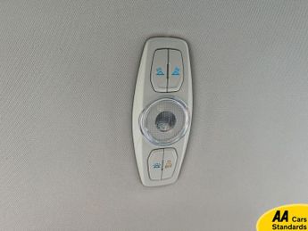 Ford Focus 1.6 Titanium Hatchback 5dr Petrol Powershift Euro 5 (125 ps)