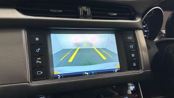 Jaguar XF 2.0i Portfolio Saloon 4dr Petrol Auto Euro 6 (s/s) (200 ps)