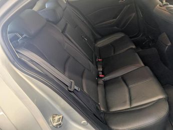 Mazda Mazda3 2.0 SKYACTIV-G Sport Nav Hatchback 5dr Petrol Auto Euro 6 (s/s) 