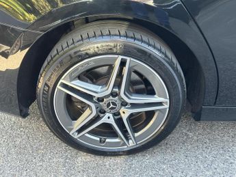 Mercedes-Benz A Class 1.3 A250e 15.6kWh AMG Line (Executive) Saloon 4dr Petrol Plug-in
