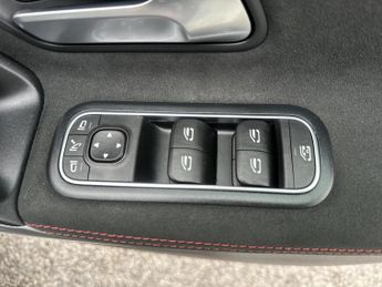 Mercedes-Benz A Class 1.3 A250e 15.6kWh AMG Line (Executive) Saloon 4dr Petrol Plug-in