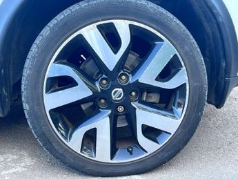 Nissan Juke 1.6 n-tec SUV 5dr Petrol CVT Euro 5 (117 ps)