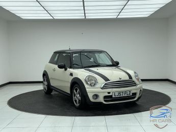 MINI Hatch 1.6 Cooper D Hatchback 3dr Diesel Manual Euro 4 (110 ps)