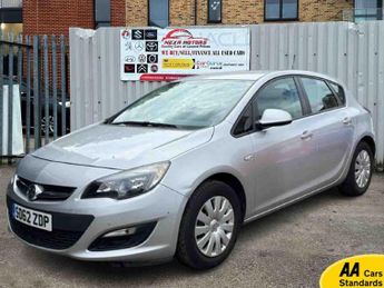 Vauxhall Astra 1.6 16v Exclusiv Hatchback 5dr Petrol Auto Euro 5 (115 ps)