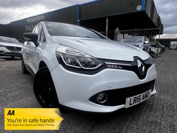Renault Clio 0.9 TCe Dynamique S MediaNav Hatchback 5dr Petrol Manual Euro 5 