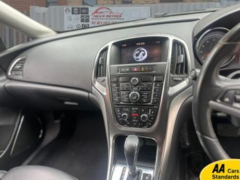 Vauxhall Astra 1.6 16v Elite Hatchback 5dr Petrol Easytronic Euro 5 (115 ps)