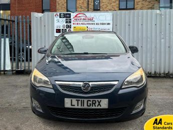 Vauxhall Astra 1.6 16v Elite Hatchback 5dr Petrol Easytronic Euro 5 (115 ps)