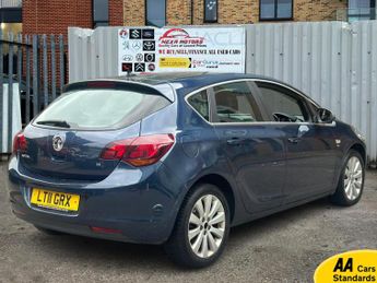 Vauxhall Astra 1.6 16v Elite Hatchback 5dr Petrol Easytronic Euro 5 (115 ps)