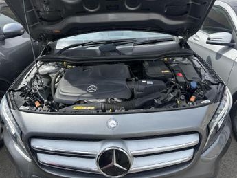 Mercedes-Benz GLA 1.6 GLA200 AMG Line (Executive) SUV 5dr Petrol 7G-DCT Euro 6 (s/
