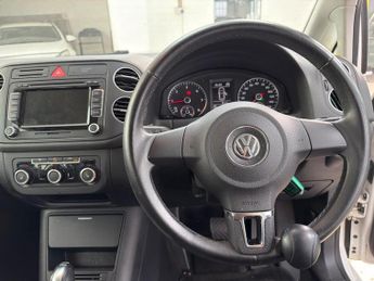 Volkswagen Golf Plus 1.6 TDI SE DSG Euro 5 5dr