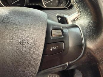 Peugeot 2008 1.6 e-HDi Allure SUV 5dr Diesel EGC Euro 5 (s/s) (92 ps)