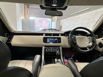 Land Rover Range Rover Sport 3.0 SD V6 Autobiography Dynamic SUV 5dr Diesel Auto 4WD Euro 6 (