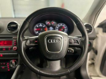 Audi A3 2.0 TDI Sport Sportback 5dr Diesel Manual Euro 5 (s/s) (140 ps)
