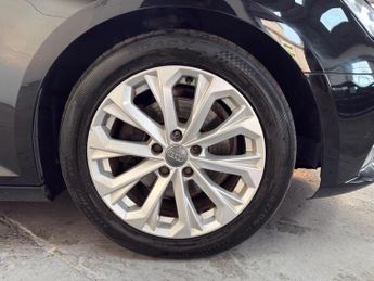 Audi A4 Avant 2.0 TDI ultra SE S Tronic Euro 6 (s/s) 5dr