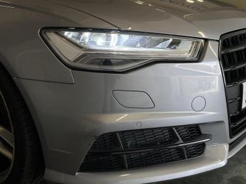 Audi A6 Avant 2.0 TDI ultra Black Edition Estate 5dr Diesel S Tronic Euro 6 (s