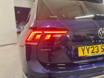 Volkswagen Tiguan Allspace 1.5 TSI Life SUV 5dr Petrol DSG Euro 6 (s/s) (150 ps)