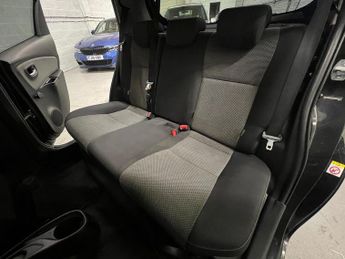 Toyota Yaris 1.5 VVT-h Icon Hatchback 5dr Petrol Hybrid E-CVT Euro 6 (101 ps)
