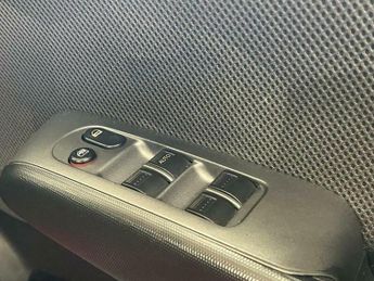 Honda Jazz 1.4 i-DSI SE Sport Hatchback 5dr Petrol Manual (137 g/km, 82 bhp